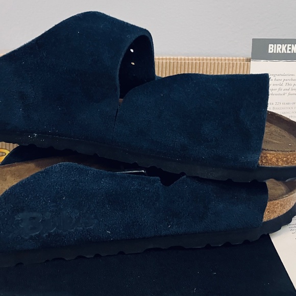 Birki’s Lyon Navy Suede Women's Sandal, Size 8 - Picture 5 of 6